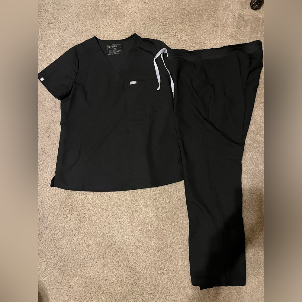 Figs Scrub Set Top & Bottom only worn once